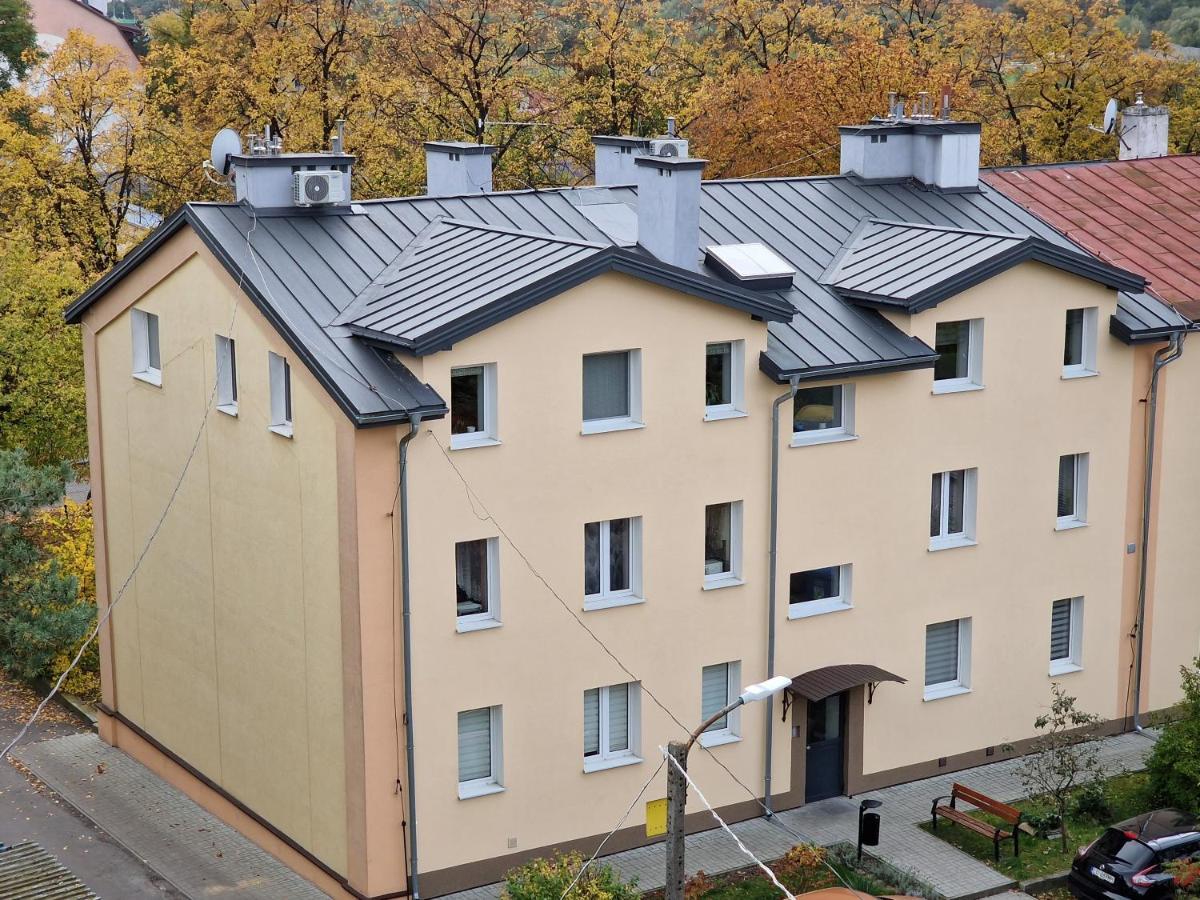 Uroczy apartament blisko centrum i PKP, parking Lublin Exteriör bild